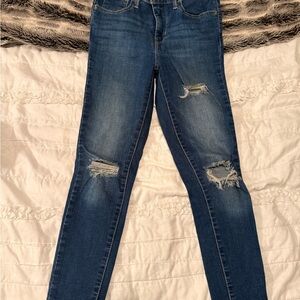 Levi’s Blue Distressed Women's Jeans